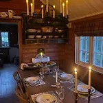 بيت للعطل For The Whole Family Near Great Skiing